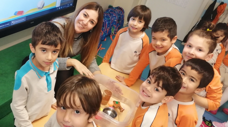 Mavişehir Okyanus Koleji Yıldızlar Grubu Öğrencileri fen-doğa etkinliğinde