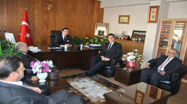 Nilüfer İlçe Protokolü Muhammet Yıldırım'ı Kabul Etti
