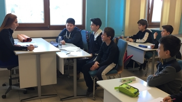 İncek Ortaokulda Öğrenci Meclisi Toplandı