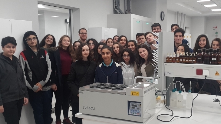 Anadolu Lisesi Öğrencileri Kariyer Kulüpleriyle Geleceğini Planlıyor!