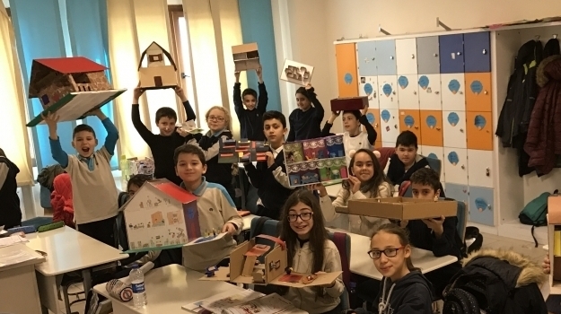 İncek Ortaokul 5A Sınıfının 'My Home' Etkinliği