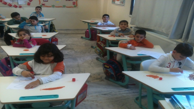 Oyun Hamuru ile Sayı Yazma Etkinliği