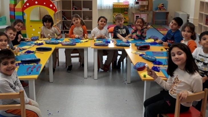 Sancaktepe Okyanus Koleji Okul Öncesi Yıldızlar Grubu Öğrencileri Sanat Etkinliğinde