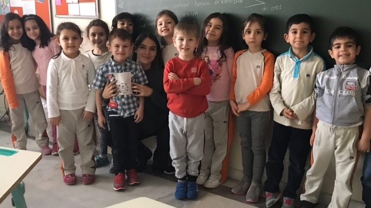Sancaktepe Okyanus Koleji Okul Öncesi Yıldızlar Grubu Öğrencileri Müzik Dersinde