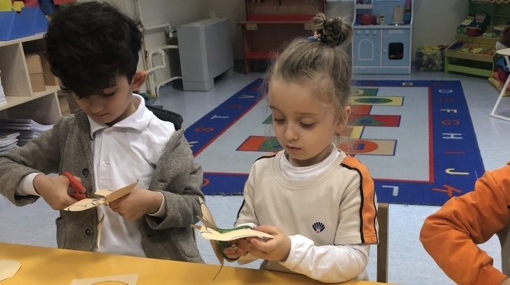 Sancaktepe Okyanus Koleji Okul Öncesi Yıldızlar Grubu Öğrencileri Sanat Etkinliğinde