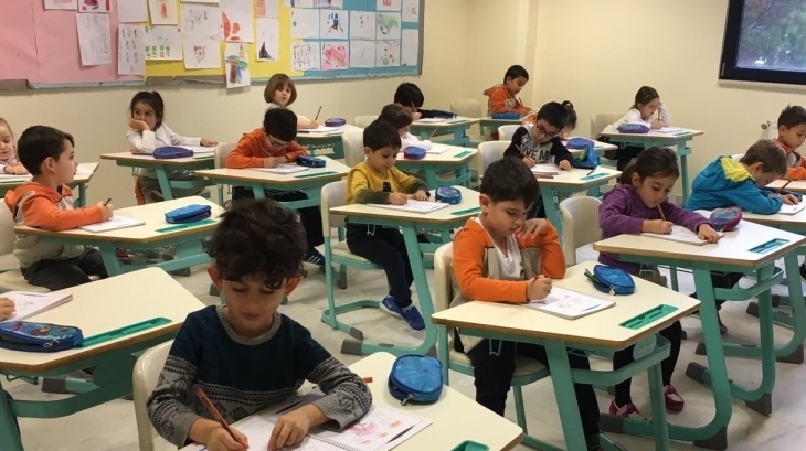 Sancaktepe Okyanus Koleji Okul Öncesi Yıldızlar Grubu Öğrencileri İlkokul Okuma Yazmaya Hazırlık Etkinliğinde