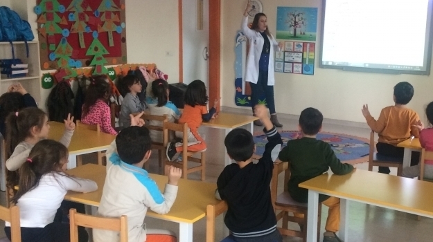 Sancaktepe Okyanus Okul Öncesi Gökkuşağı Grubu Öğrencileri Oyun Etkinliğinde