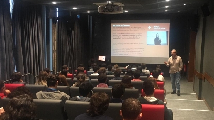 12.Sınıf Öğrencilerimize Sait Gürsoy’dan ‘’Başarıya Doğru Semineri’’