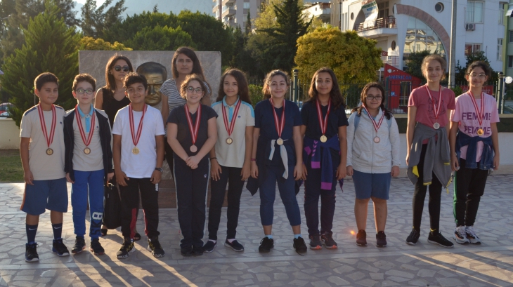 5 ve 6.Sınıflarda "Ne Ögrendim", 7.sınıflarda "Liseye Giriş" Sınavında Dereceye Giren Öğrenciler Açıklandı