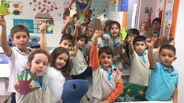 Antalya Okyanus Koleji 1-B Sınıfı "Değerler Eğitimi" Dersinde