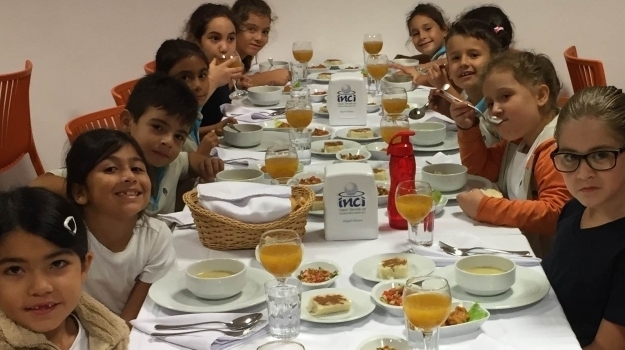 Antalya Okyanus Kolejinde Haftanın Örnek Sınıfı 2-C Oldu