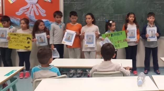 Ataşehir Okyanus Koleji ilkokul öğrencileri Okul Meclis Başkanını seçti.