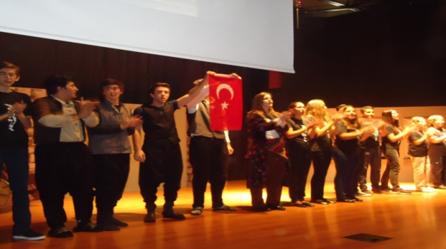 Avcılar Okyanus'ta Cumhuriyet Bayramı Kutlaması