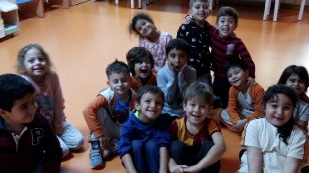 Avcılar Gezegen Grubu Drama Etkinliğinde