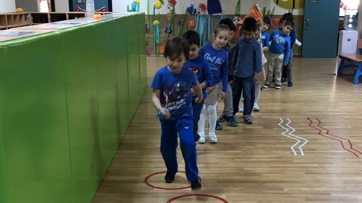 Avcılar Okul Öncesi A Grubu Öğrencileri Okulumda Eğlenerek Yarışıyorum Etkinliğinde