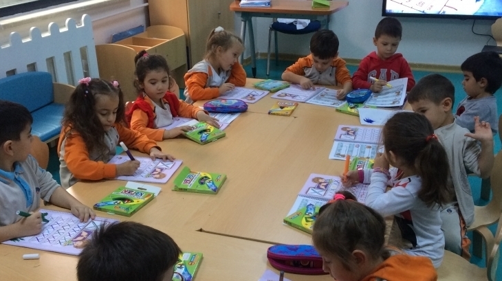 Avcılar Okul Öncesi Deniz Yıldızı Grubu Dergi etkinliğinde
