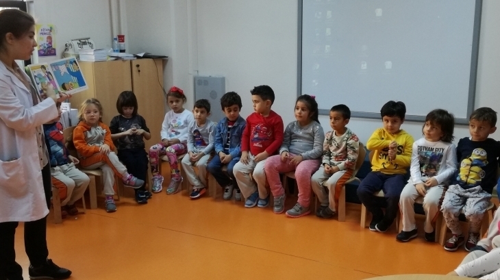 Avcılar Yıldızlar Grubu İngilizce Etkinliğinde