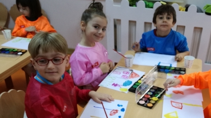 Avcılar Yıldızlar Grubu Sanat Etkinliğinde