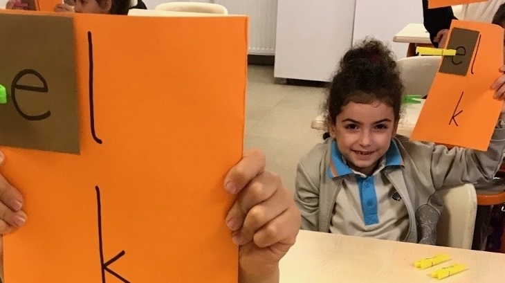 Bahçelievler Okyanus Koleji Öğrencileri Dikte Çalışmasında