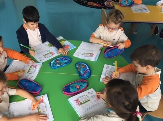 Bahçeşehir Denizyıldızı Okuma Yazmaya Hazırlık Etkinliğnde