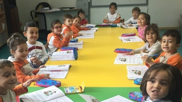 Bahçeşehir Güneş Grubu Okuma Yazmaya Hazırlık Etkinliğinde