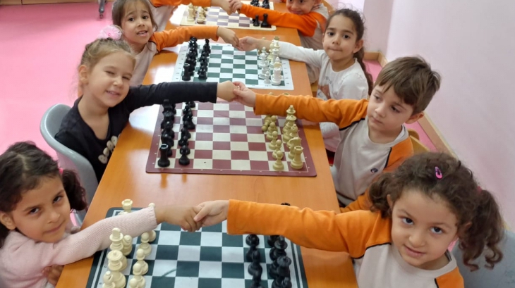Bahçeşehir İnciler Grubu Satranç Etkinliğinde