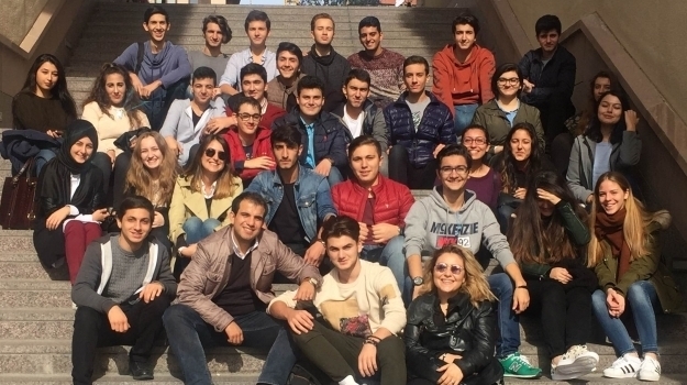 Beykent Okyanus 11.Sınıf ve 12.Sınıf Öğrencileri Koç Üniversitesi Gezisinde
