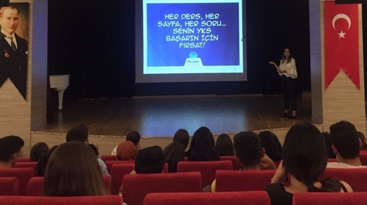 Beykent Okyanus Koleji 12.sınıf öğrencilerine yönelik 'YKS Sistemi'' seminerini gerçekleştirdi.