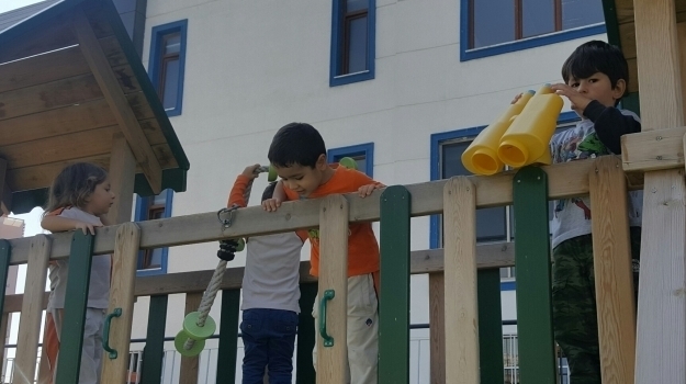 Beykent Okyanus Okul Öncesi Çiçekler Grubu Fen ve Doğa Etkinliğinde Eğlenceli Anlar Yaşadı