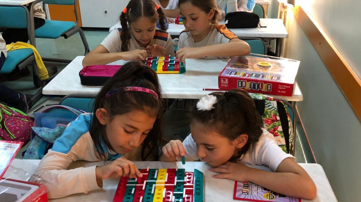 Beylikdüzü Okyanus Koleji 3. Sınıf Öğrencileri Zeka ve Akıl Oyunları Dersinde
