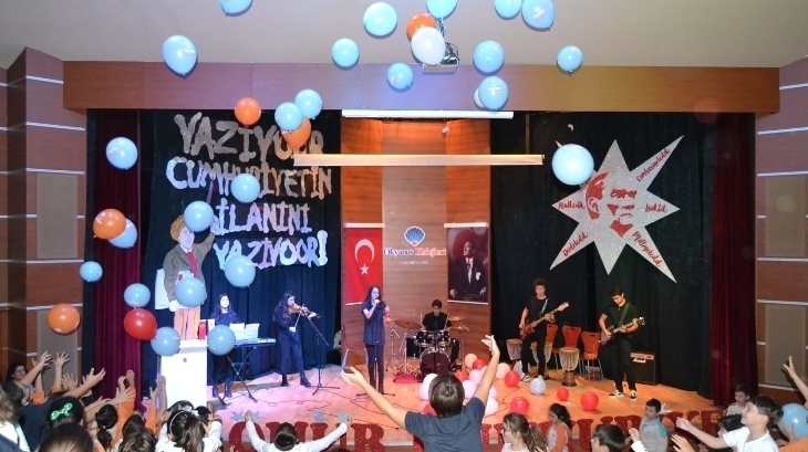 Beylikdüzü Okyanus Koleji’nde Cumhuriyet Bayramımız Coşkuyla Kutlandı