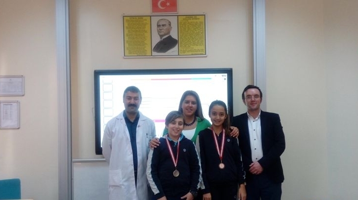 Ortaokul Hazır Bulunuşluk Sınavı Madalyaları Verildi