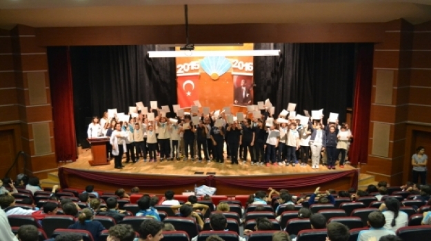 Beylikdüzü Okyanus'ta Cambridge Sertifika Töreni