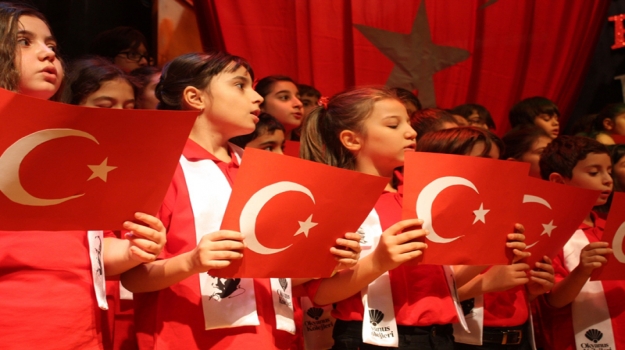 Beylikdüzü Okyanus'ta Cumhuriyet Bayramı Kutlaması