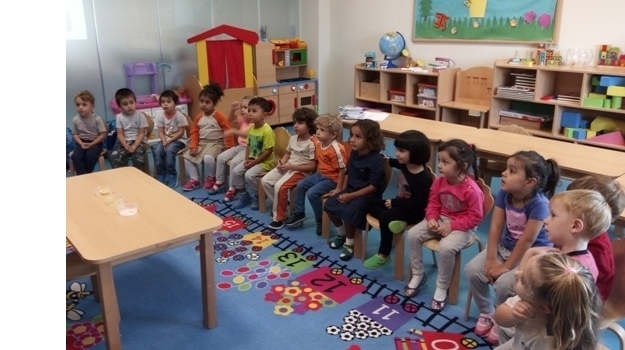 Mavişehir Çiçekler Grubu Tat Alma Deneyi İle Tatlı, Tuzlu ve Ekşi Kavramlarını Öğrendi.