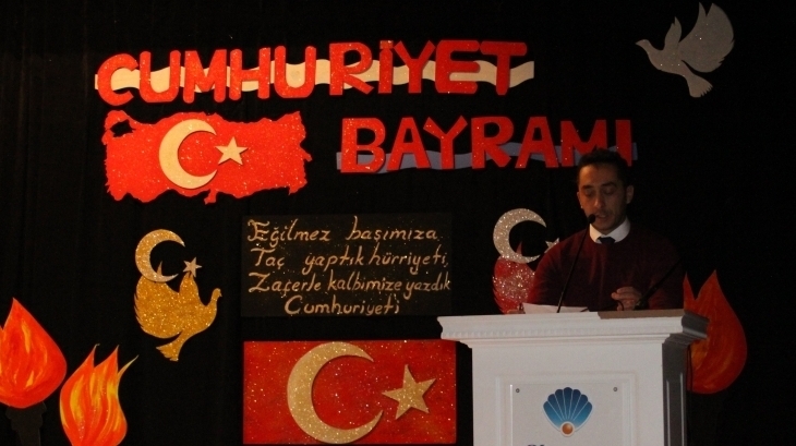Cumhuriyet Bayramını 7'den 70'e Coşkuyla Kutladık!