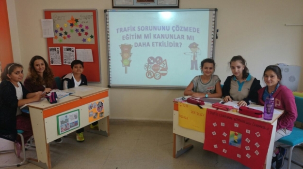 Bahçelievler Okyanus Koleji 7.Sınıf Öğrencileri Münazara Turnuvasında Yarıştı