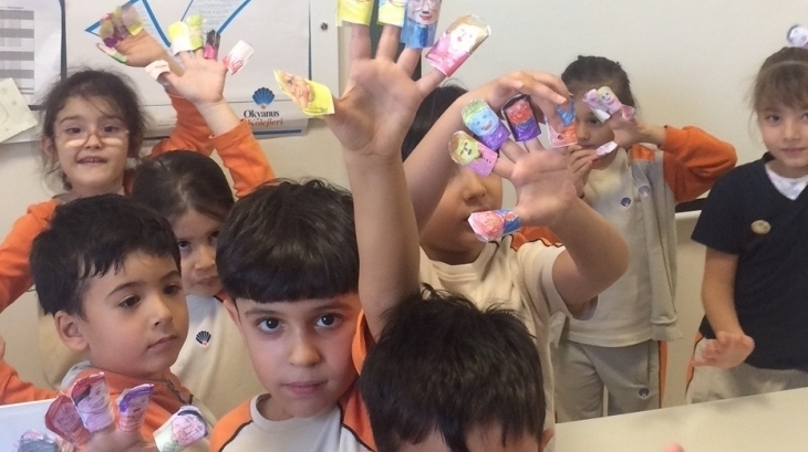 1. Sınıf Öğrencileri "Life Skills" Dersinde "Finger Puppets" Etkinliği Yaptı