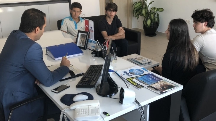 Eryaman Okyanus Koleji Okul Meclis Başkanını Seçiyor