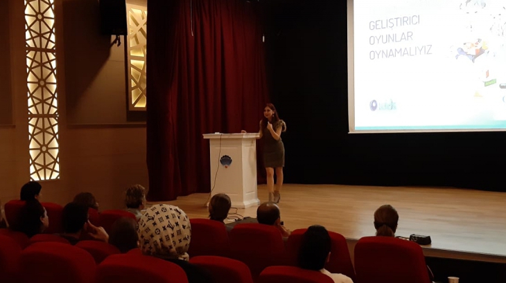 Eryaman Okyanus Koleji Okul Öncesi Kademesi 1.Dönem Veli Toplantısını Gerçekleştirdi