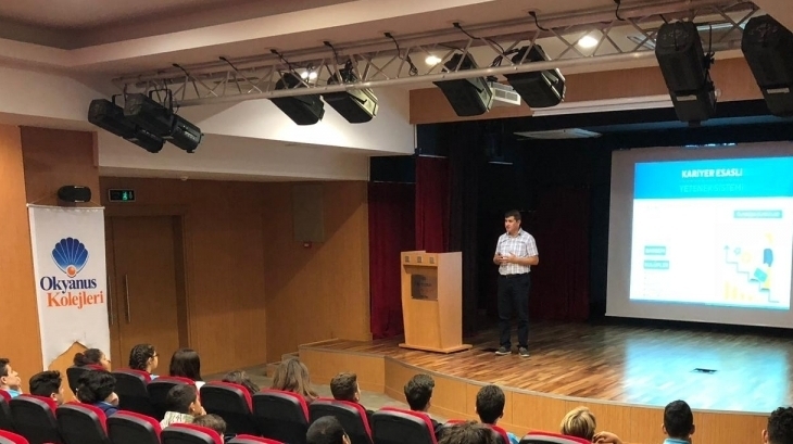 Fatih Okyanus Koleji Anadolu Lisesi 9.Sınıf Öğrencilerine Lisede 4 Yılım Semineri