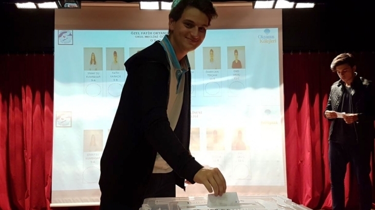 Öğrenciler Okul Temsilcisini Seçti