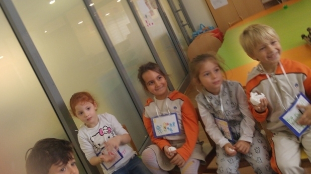 Fatih Okyanus Koleji Gökkuşağı Grubu FasTrackids Dersinde