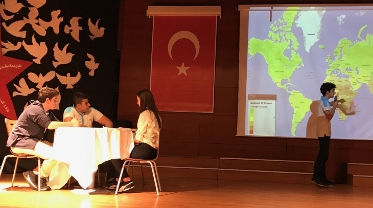 Fatih Okyanus Koleji Münazarada Yarı Finalde