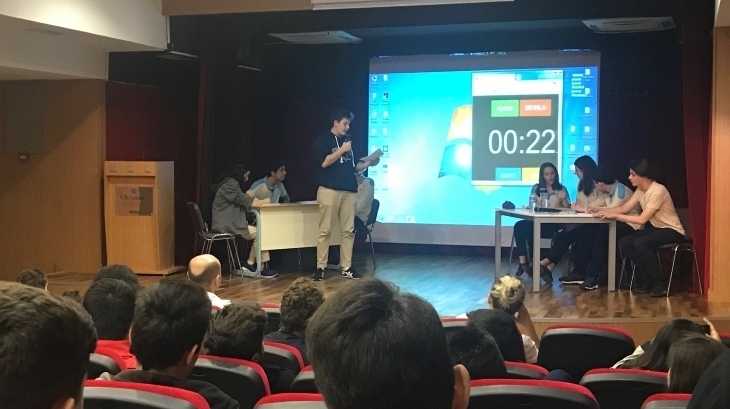 Fatih Okyanus Koleji Öğrencileri Münazara Etkinliğinde