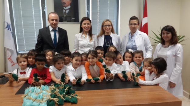 Fatih Okyanus Okul Öncesi İdarecileri, Öğretmen ve Öğrencileri Bayramlaştı