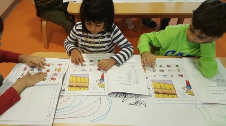 Gökkuşağı Grubu Okuma Yazmaya Hazırlık Dersinde
