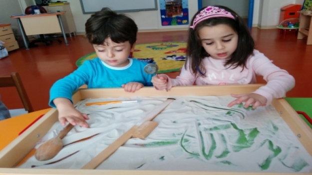Güneşli Okyanus Anaokulu Yunuslar’dan Okuma Yazmaya Hazırlık Zamanı