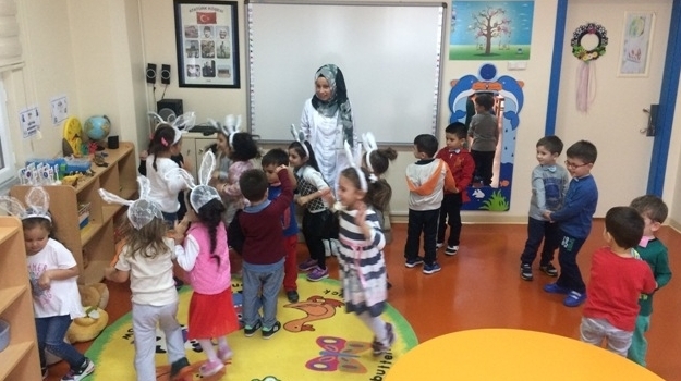 Güneşli Okyanus Koleji Balıklar Grubu Hayvanlar Gününü Kutluyor