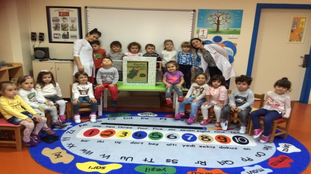 Güneşli Okyanus Koleji Okul Öncesi Rüzgarlar Grubu Hikaye Saatinde